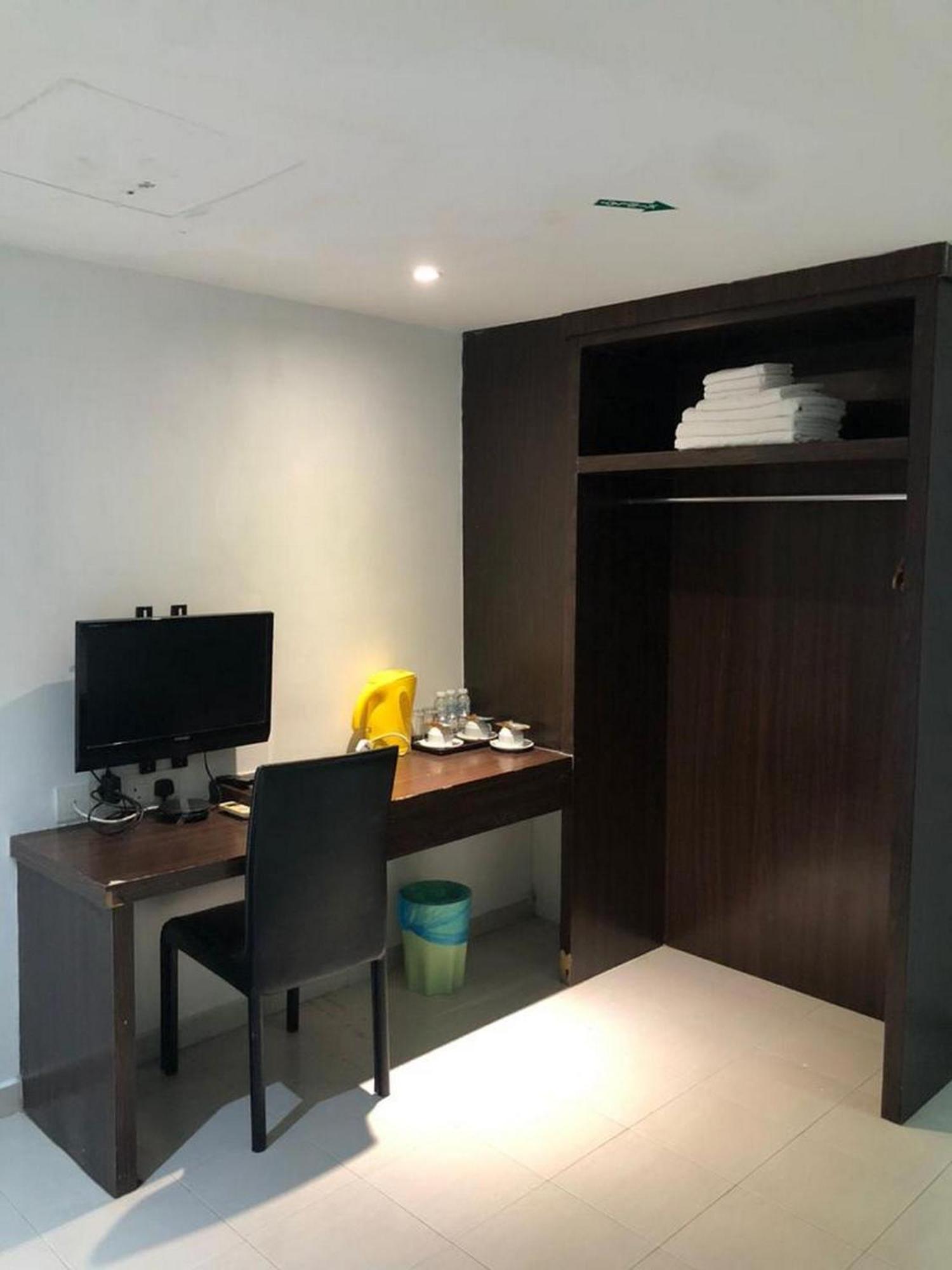 Hotel Vistana Micassa Taiping Bagian luar foto