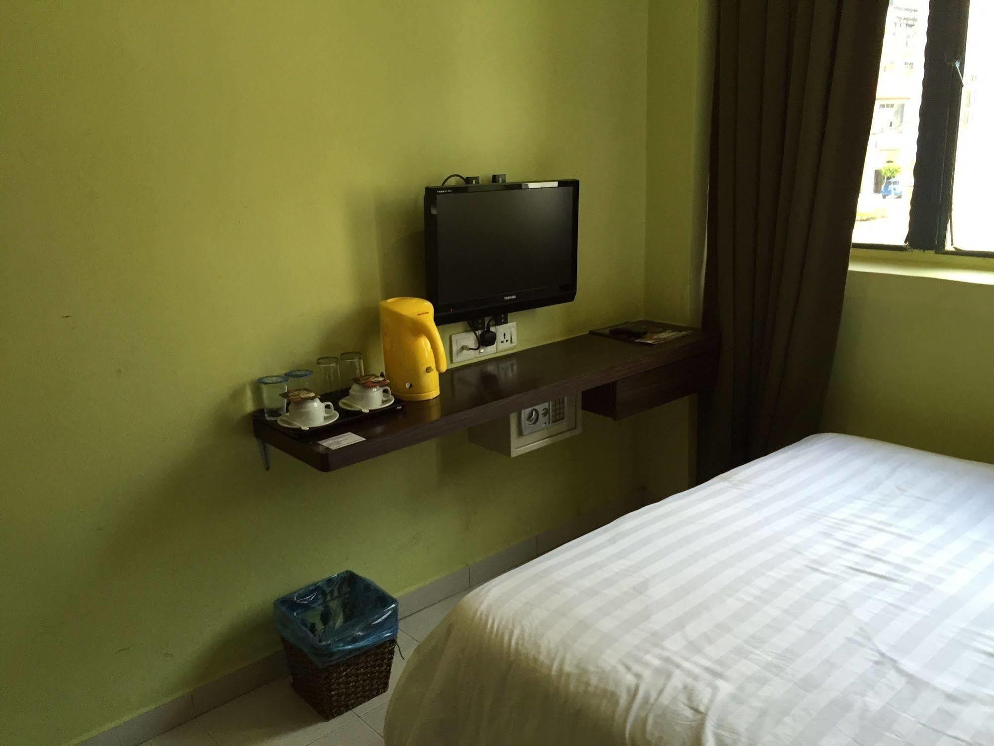 Hotel Vistana Micassa Taiping Bagian luar foto