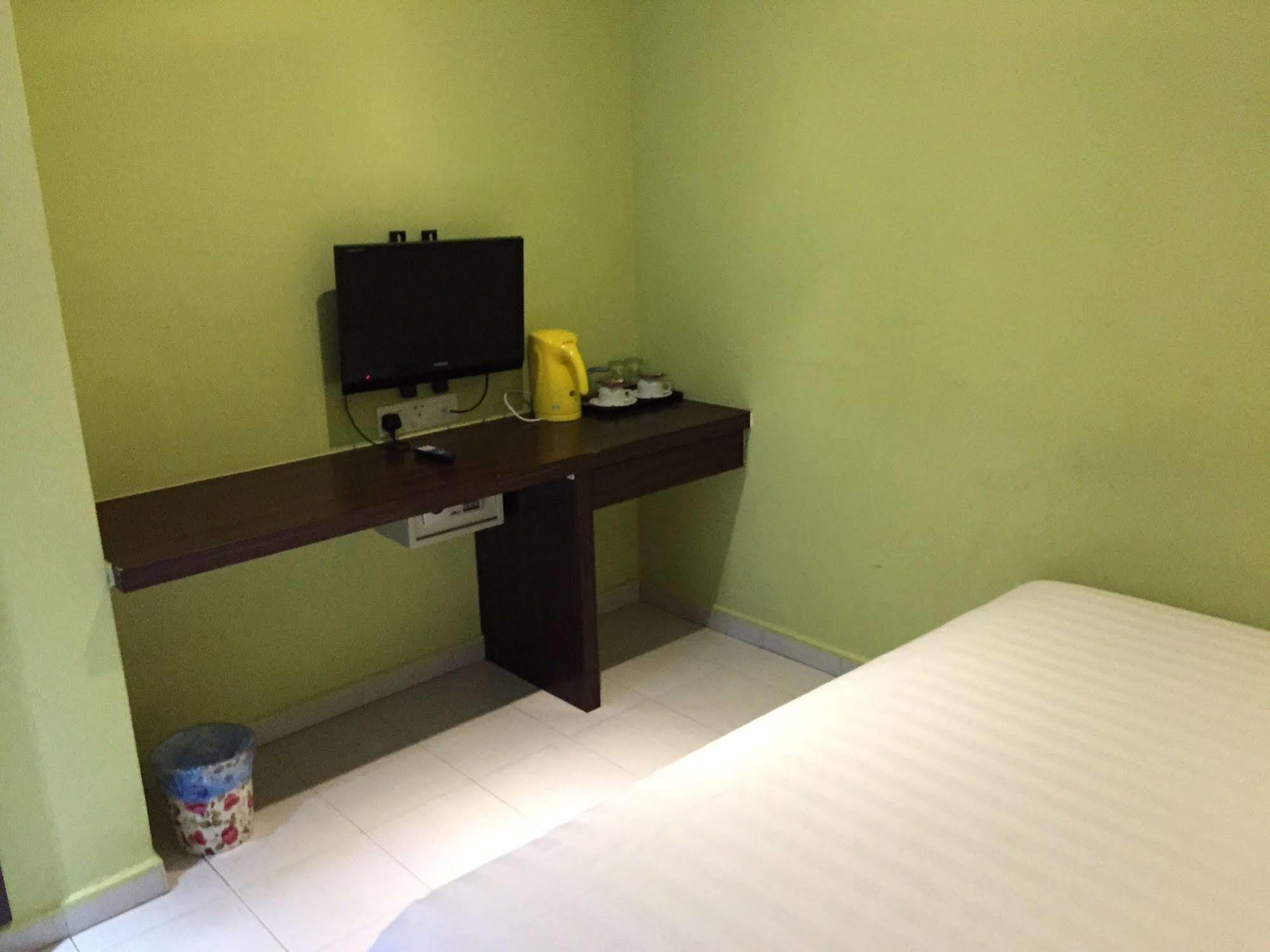 Hotel Vistana Micassa Taiping Bagian luar foto