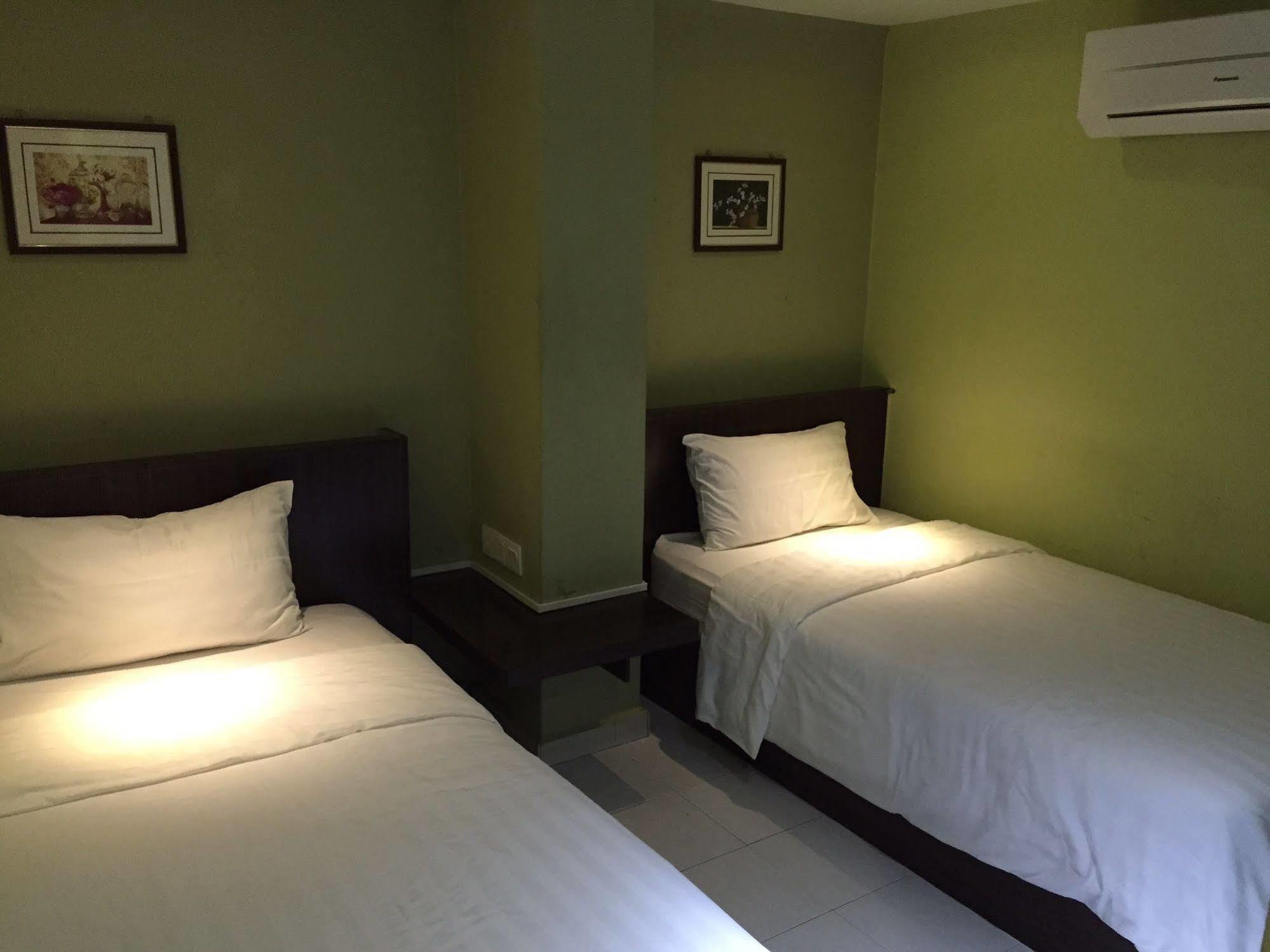 Hotel Vistana Micassa Taiping Bagian luar foto